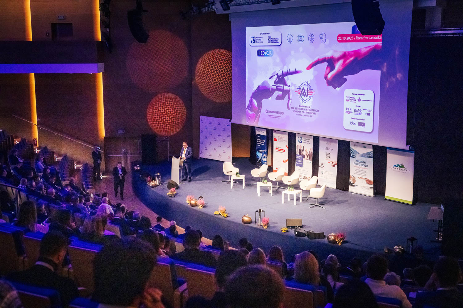 Za nami II Konferencja „Jak Sztuczna Inteligencja zmienia polski biznes”